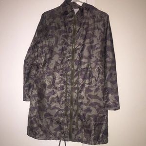 Army print windbreaker with hoodie NEW